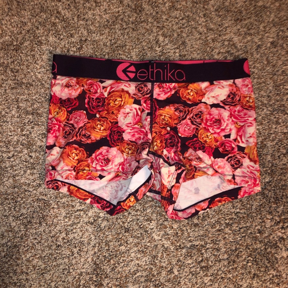 Women’s Ethika Floral Staple